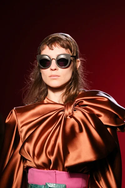Look 29